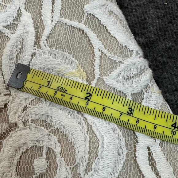 Sandra Darren Dress Womens 6P Neutral Colorblock Embroidered Sleeveless Sheath - Picture 9 of 11